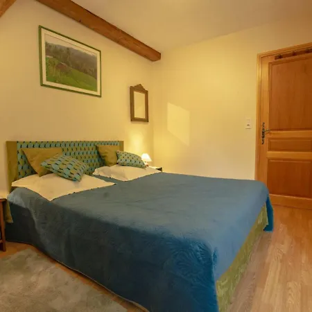 Casa vacanze Chennegy, 4 Pièces, 7 Personnes - Fr-1-543-209 *