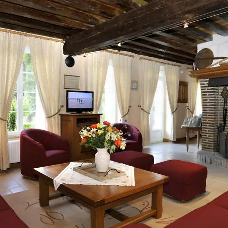 Casa vacanze Chennegy, 4 Pièces, 7 Personnes - Fr-1-543-209
