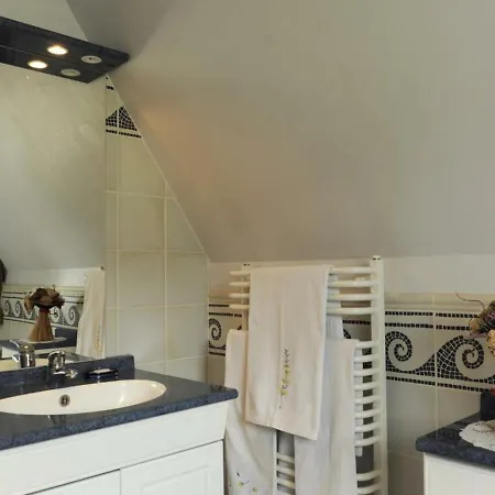 Chennegy, 4 Pièces, 7 Personnes - Fr-1-543-209 Casa vacanze *